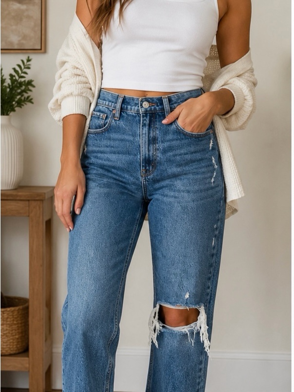Abercrombie 90s Straight Ultra High Rise Distressed Jeans Size 27 Long